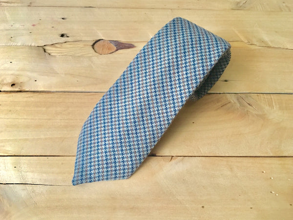 blue streak necktie