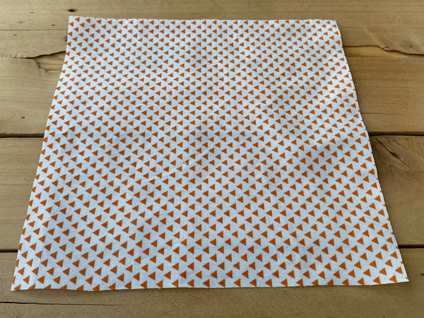 Orange TriANgled Mask