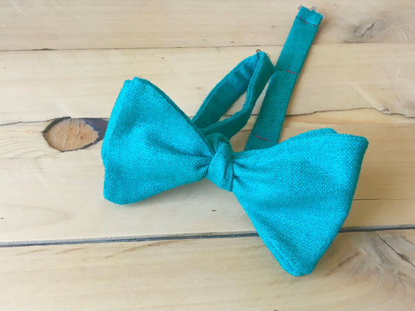 earthy bow tie