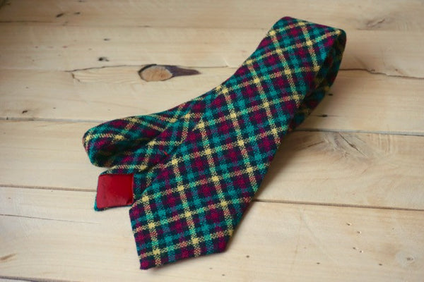 lucky necktie